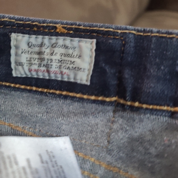 Levi Strauss Men's Jeans W31 L32 - Picture 6 of 8